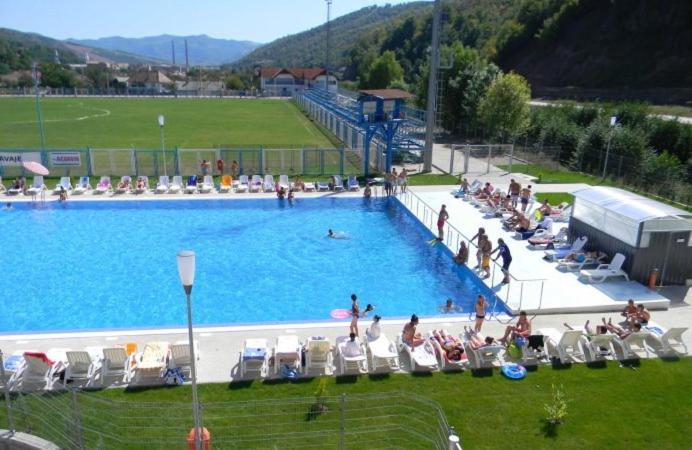 Oras Zlatna Hotel Kültér fotó